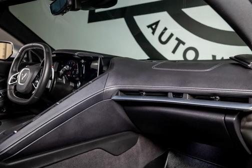 2024 Chevrolet Corvette Stingray w/1LT