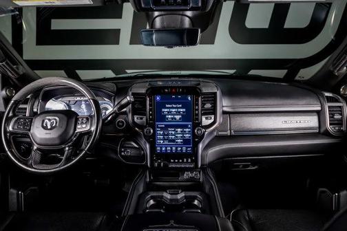2021 RAM 2500 Limited Crew Cab 4x4 6'4' Box
