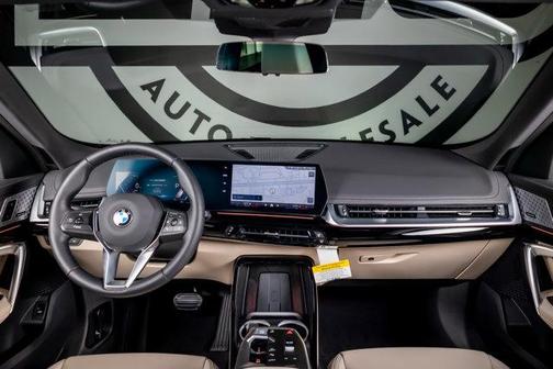 2025 BMW X1 xDrive28i