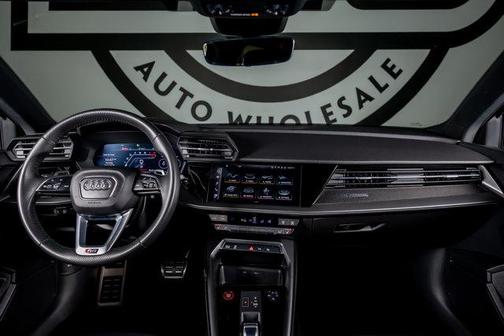 2022 Audi RS 3 TFSI quattro S tronic