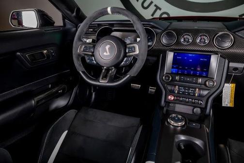 2020 Ford Shelby GT500 Base