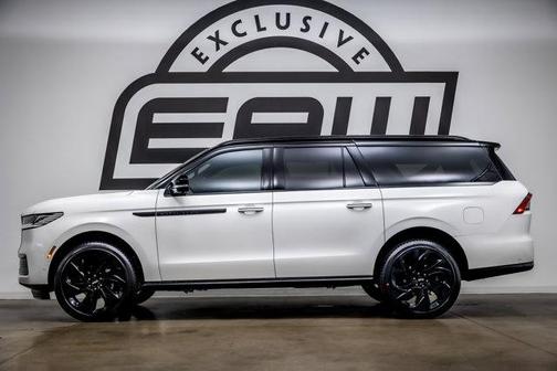 2025 Lincoln Navigator Reserve