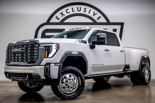 White Frost Tricoat 2024 GMC Sierra 3500 Denali