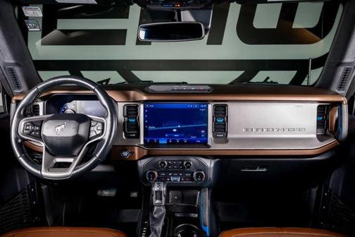 2022 Ford Bronco Outer Banks