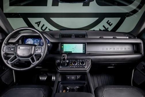 2023 Land Rover Defender 110 X-Dynamic SE
