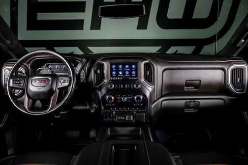 2022 GMC Sierra 2500 AT4