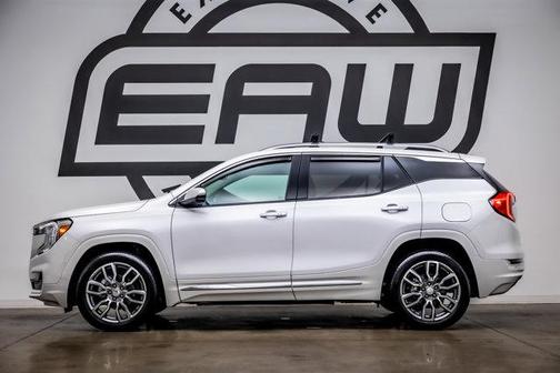 White Frost Tricoat 2024 GMC Terrain Denali