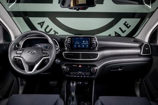 2021 Hyundai TUCSON SEL