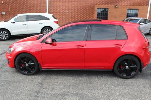 2015 Volkswagen Golf GTI 2.0T Autobahn 4-Door
