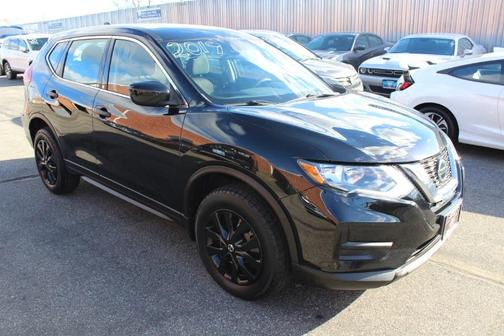 2019 Nissan Rogue S