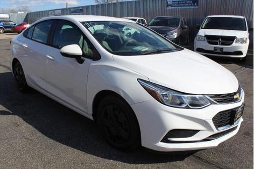 2018 Chevrolet Cruze LS