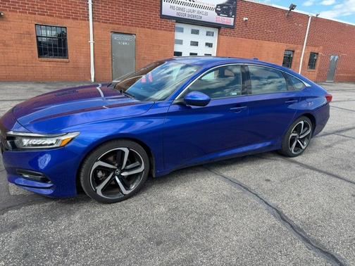 Crystal Black Pearl 2018 Honda Accord Sport