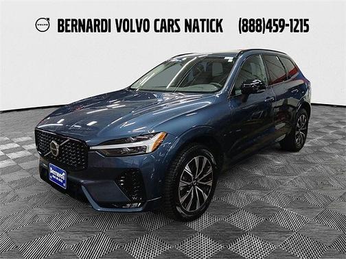 2023 Volvo XC60 Plus