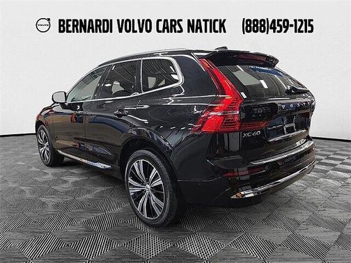 2023 Volvo XC60 Plus