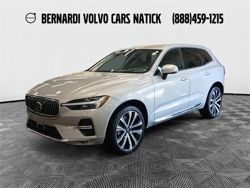 2023 Volvo XC60 B6 Ultimate Bright Theme