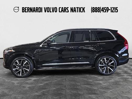 Onyx Black 2023 Volvo XC90 Plus