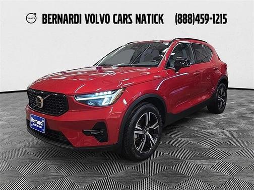 2023 Volvo XC40 Plus