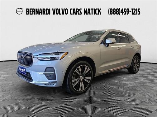 2022 Volvo XC60 B6 Inscription