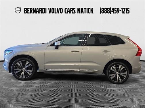 2022 Volvo XC60 B6 Inscription