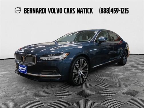 2022 Volvo S90 B6 Inscription
