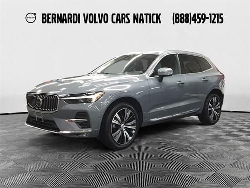 2023 Volvo XC60 B5 Plus Bright Theme