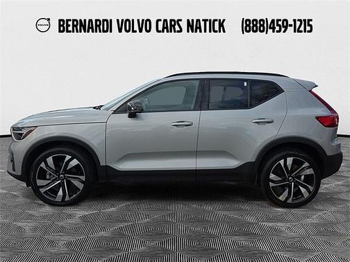 2023 Volvo XC40 Ultimate