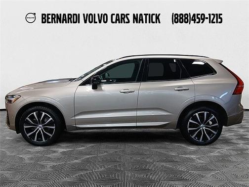 2023 Volvo XC60 Plus