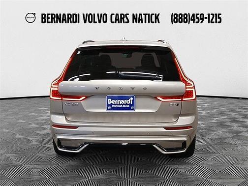 2023 Volvo XC60 Plus