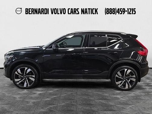 2023 Volvo XC40 Ultimate