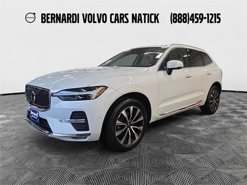 2023 Volvo XC60 B5 Plus Bright Theme