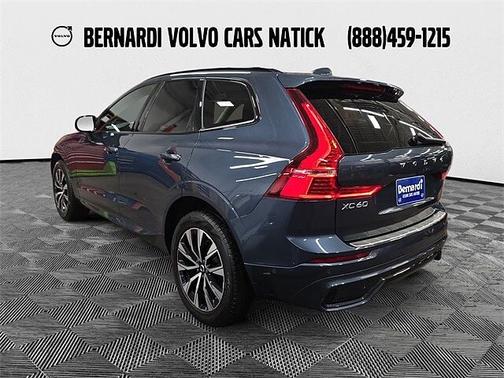 2024 Volvo XC60 Plus