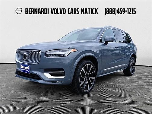 2023 Volvo XC90 Plus