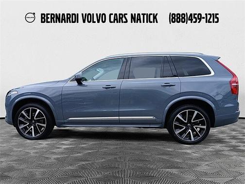 2023 Volvo XC90 Plus