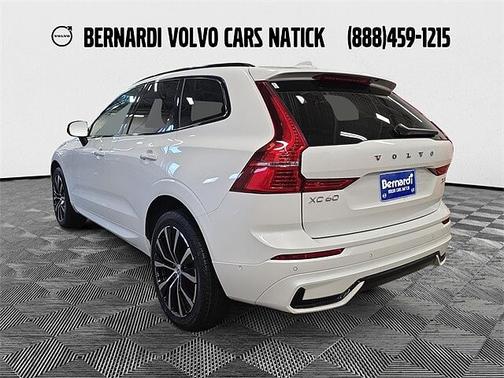 2023 Volvo XC60 Plus