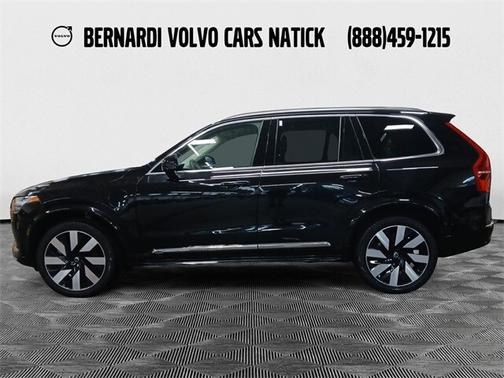 2024 Volvo XC90 Recharge Plug-In Hybrid T8 Plus Bright Theme 7 Passenger