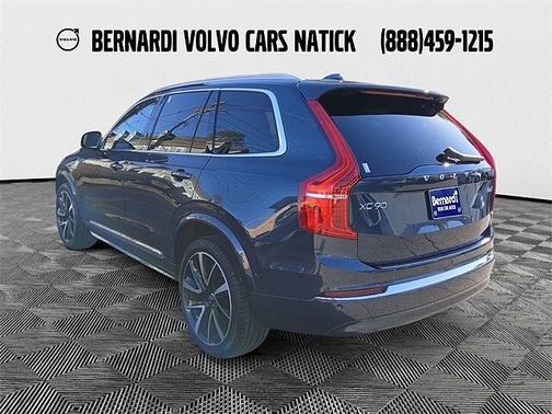 2023 Volvo XC90 Plus