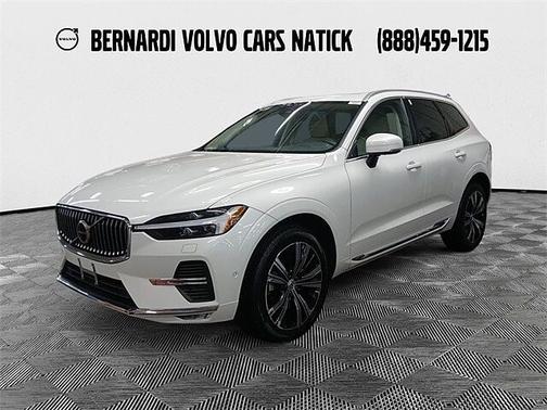 2023 Volvo XC60 Plus