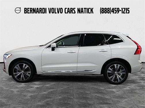 2023 Volvo XC60 Plus