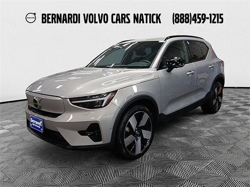 2023 Volvo XC40 Ultimate