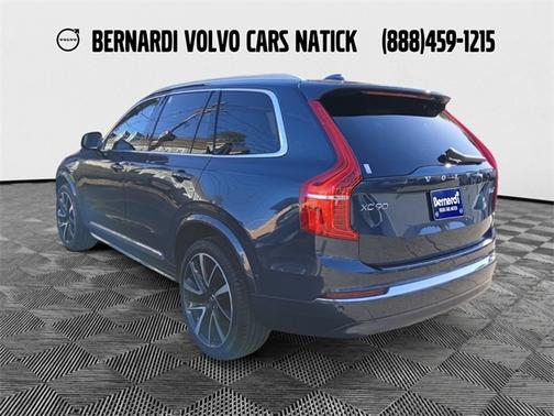 2023 Volvo XC90 B6 Plus 7-Seater