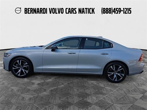 2025 Volvo S60 B5 Plus