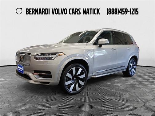 2023 Volvo XC90 Recharge Plug-In Hybrid Ultimate