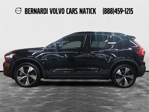 2022 Volvo XC40 Recharge Pure Electric P8 Plus