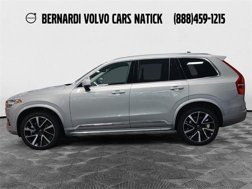 2024 Volvo XC90 B6 Plus Bright Theme 6-Seater