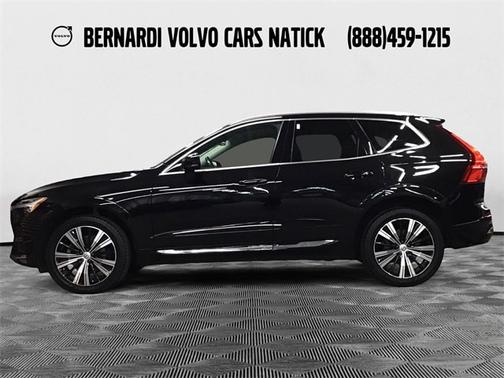 2022 Volvo XC60 B5 Inscription