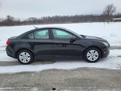 2013 Chevrolet Cruze LS