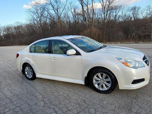 Satin White Pearl 2011 Subaru Legacy Premium
