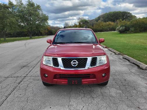 2012 Nissan Pathfinder SV