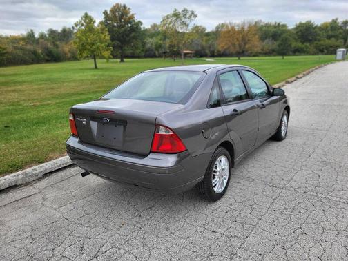 2007 Ford Focus ZX4 SE