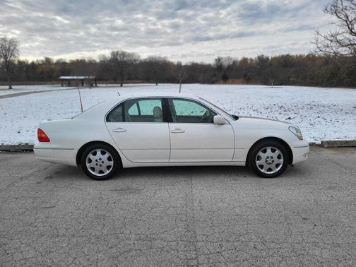 2003 Lexus LS 430 Base